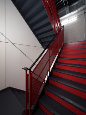 国際化工株式会社倉庫